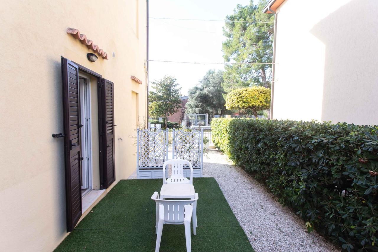 S099 - Sirolo, Nuovo Bilocale Con Meravigliosa Vista Mare Exterior foto